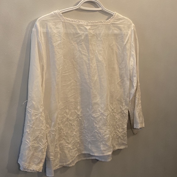 Gap Embroidered Boho Top - Picture 4 of 6